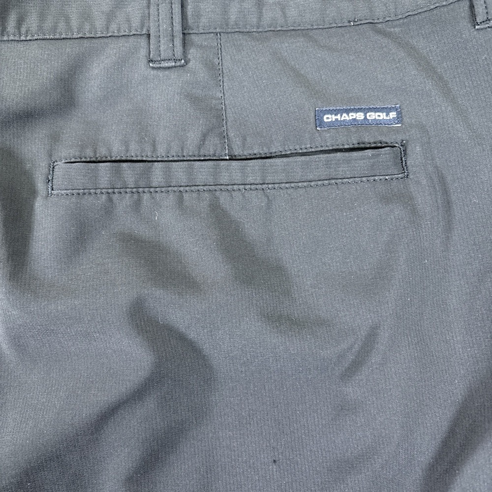 CHAPS Golf Mens Black Zip Pocket‎ Lightweight Performance 9" Ins Shorts Size 50 - Picture 3 of 10